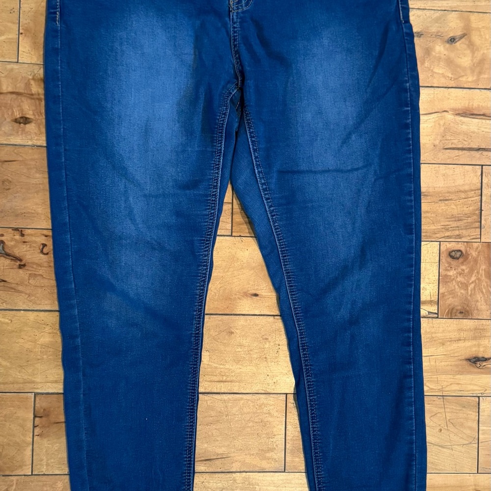 Women's Blue Jeans